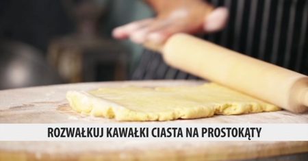 Domowa strucla z twarożkiem