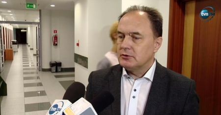 Chciał napisać maturę za brata. Sąd skazał obu na prace społeczne