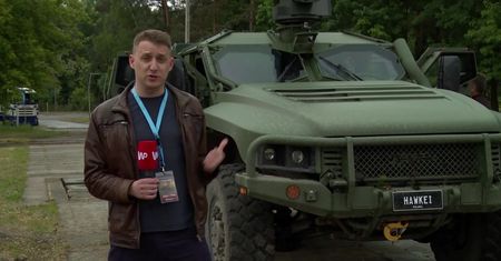 Jeździmy Hawkeiem. Wozem bojowym australijskich komandosów