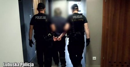 Nożownik z Kożuchowa mógł zabić 9 osób. Uratował je klient sklepu