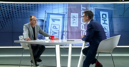 "Tłit" Kukiz: Telewizja Polska przypomina czasy nachalnej propagandy