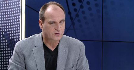 "Tłit" Paweł Kukiz o Szydło: powinna być z niepełnosprawnymi w Sejmie od rana do nocy