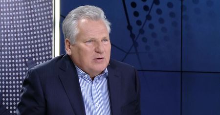 Kwaśniewski jasno o Biedroniu. "Nie może dzisiaj zostać szefem SLD”