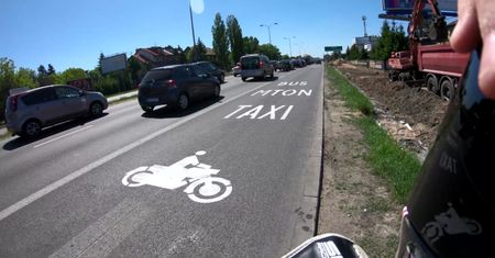 Nowe przywileje kierowców w Warszawie. Sprawdziliśmy je w praktyce