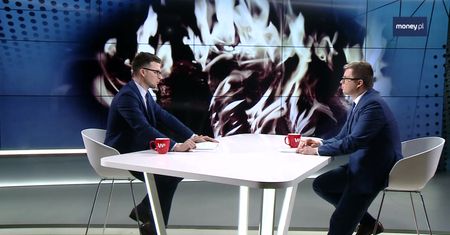 Koszty gaszenia jednego pożaru składowiska śmieci to nawet milion złotych. Ministerstwo chce zakładać monitoring