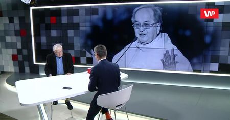 "Tłit". Cimoszewicz oburzony pieniędzmi dla Rydzyka. "Skandal"