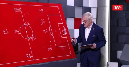 Lewandowski i Zieliński z przodu a Milik na ławce? "Takie ustawienie zaczęło dobrze funkcjonować"