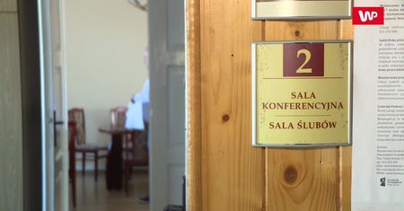 Mieszkańcy są wściekli. Nadal nie wiedzą, czy będą wysiedleni przez budowę lotniska