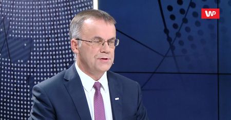 Gliński wybuczany. Odczytał list od Kaczyńskiego. Jarosław Sellin komentuje