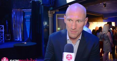 Diablo zachwyca się żoną: "Każdy mężczyzna chce mieć piękną kobietę"