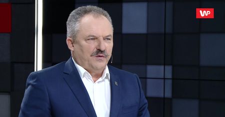 Donald Tusk postawił się w UE. Marek Jakubiak zareagował śmiechem: bardzo się przyłożył?