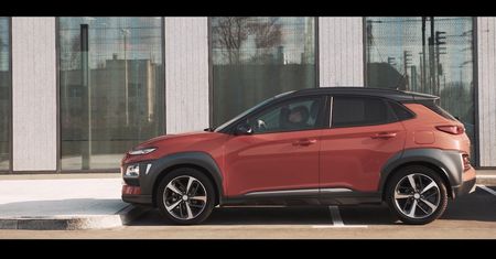 On ,Ona, Hyundai Kona - jej recenzja