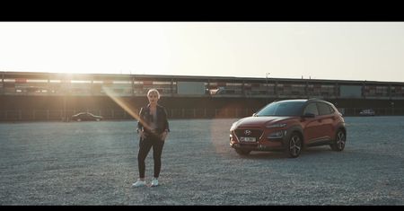 On ,Ona, Hyundai Kona - jego recenzja