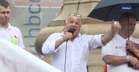 Protest rolników w Warszawie. "Przeciwko bezsilności państwa"