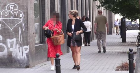 Niezadowolona Wierzbicka na wycieczce rowerowej z koleżankami