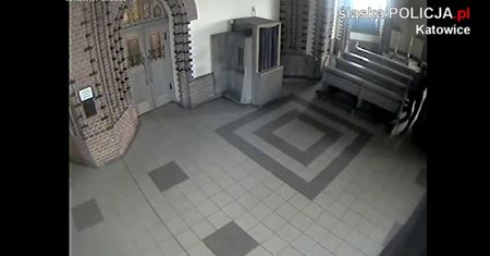 Wszedł do kaplicy i ukradł figurkę Jezusa