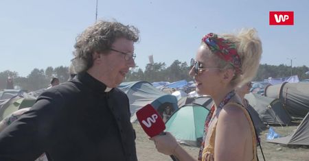 Ksiądz na Pol'and'Rock: "Co sobotę na dyskotece jest więcej agresji niż tutaj"