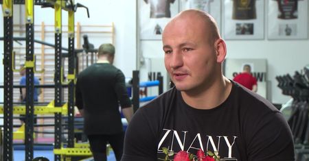 Rozweselony Mariusz Pudzianowski przerwał wywiad z Arturem Szpilką [Sektor Gości]