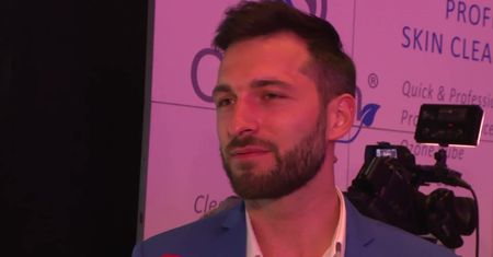 Maślak: "Ubieram się w stroje mniej znanych projektantów. To ładne ciuchy"