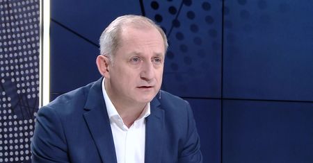 "Tłit". Neumann: to nie koniec spektaklu