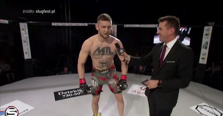 Wygrał walkę i... oświadczył się swojej dziewczynie podczas gali MMA