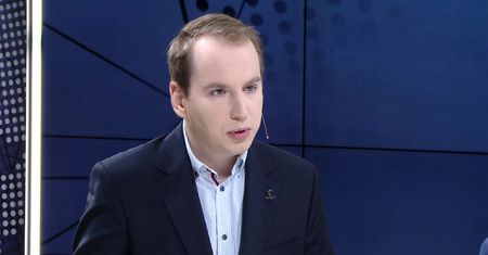 Poseł wyznaje, że nie był "święty w szkole”. „Różne rzeczy się działy”