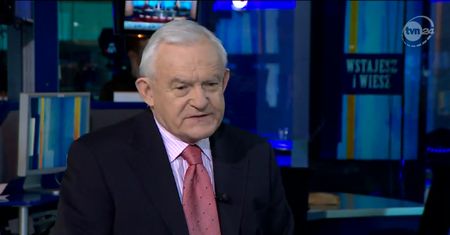 Wtargnęli na wykład Środy w maskach