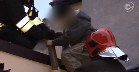 Kamienna Góra: Strażacy uratowali chłopca