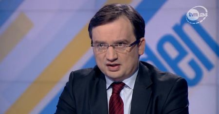 'Rosja robi nas w konia ws. Smoleńska'