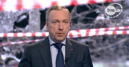 'Na film o Smoleńsku jest za wcześnie'