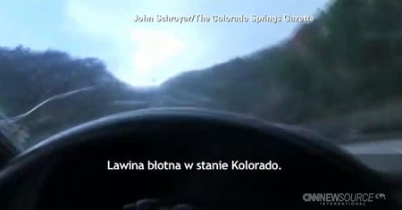 Lawina błotna porwała auto