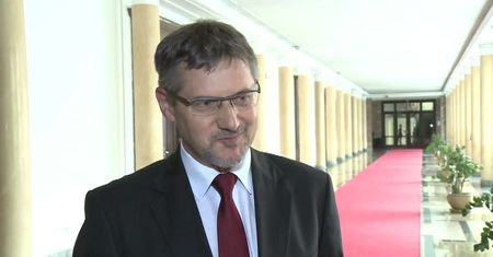 Skarbówka rozliczy ci PIT
