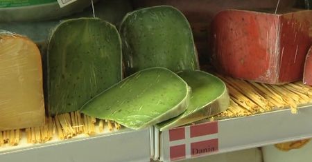 Jak wybrać dobry żółty ser?