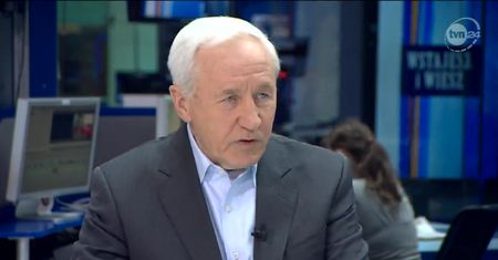 Klich: elementy wraku nie sugerują wybuchu