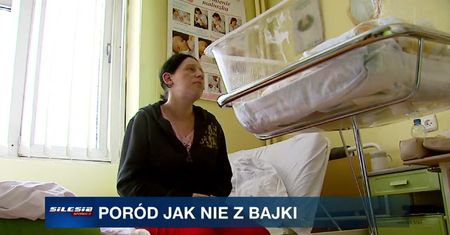 Kobieta urodziła na schodach
