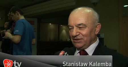 Stanisław Kalemba ze statuetką Srebrnych Ust