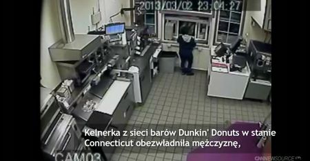 USA: Oblała przestępcę gorącą kawą