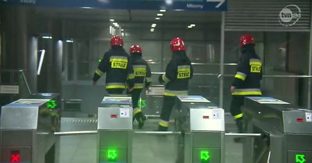 Metro zamknięte na skutek deszczu
