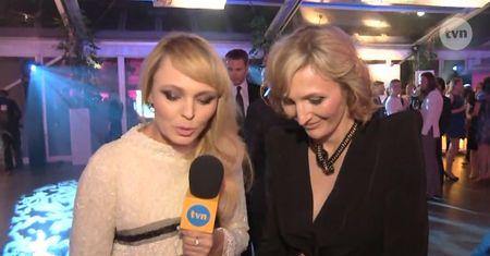 Renis Jusis blondynką
