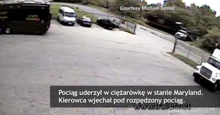 USA: Pociąg uderzył w ciężarówkę