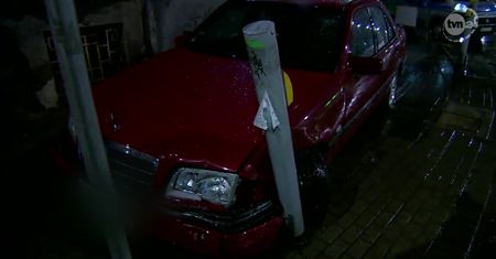 Łódź: Pijany kierowca potrącił kobietę z wózkiem