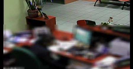 Nagranie z napadu na bank w Bydgoszczy