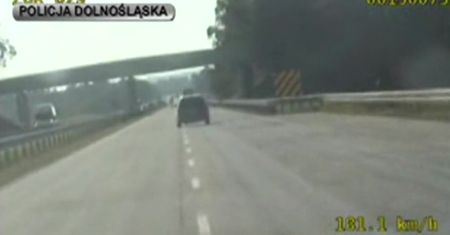 Dolnośląskie: Pijany na autostradzie