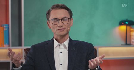 Złoto i srebro w czasach słabnącego dolara. Co robią banki centralne?