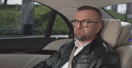 Sprzedawał kurtki na stadionie. Dziś jego firma ma 120 salonów