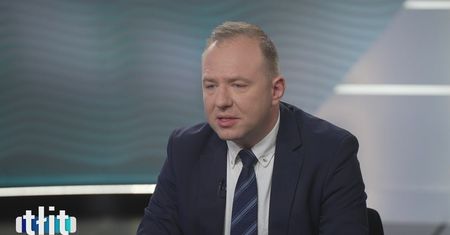 Tłit - Mateusz Kurzejewski
