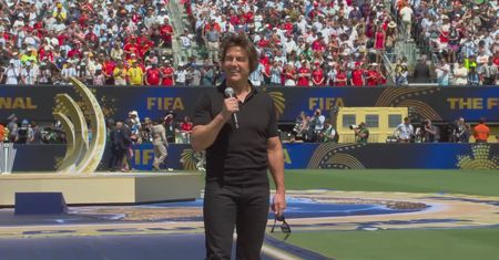 Tak to robią w USA. Tom Cruise otworzył finałowy mecz mundialu