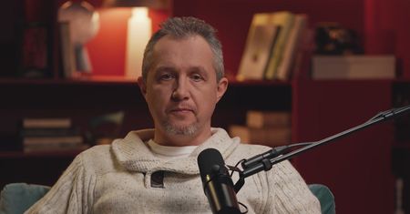 Jesteśmy na głodzie dopaminy, tłumaczy filozof-stoik. Tomasz Mazur w "Balansie"