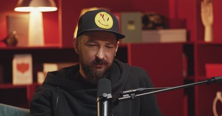 Poszedłem na most, wyszedłem za barierkę... Adam van Bendler w "Balansie"