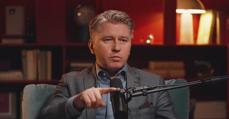 Kryzys psychiczny dzieci i młodzieży. Marcin Matczak o buncie i autorytetach